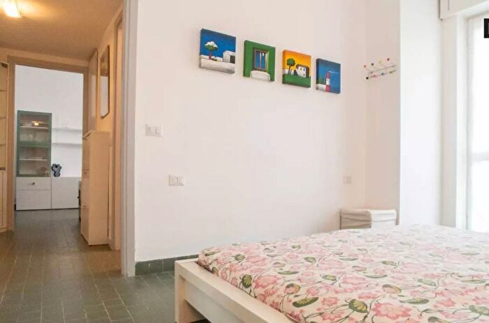 Appartamento bilocale in affitto in Via Simone Martini, Famagosta, Milano