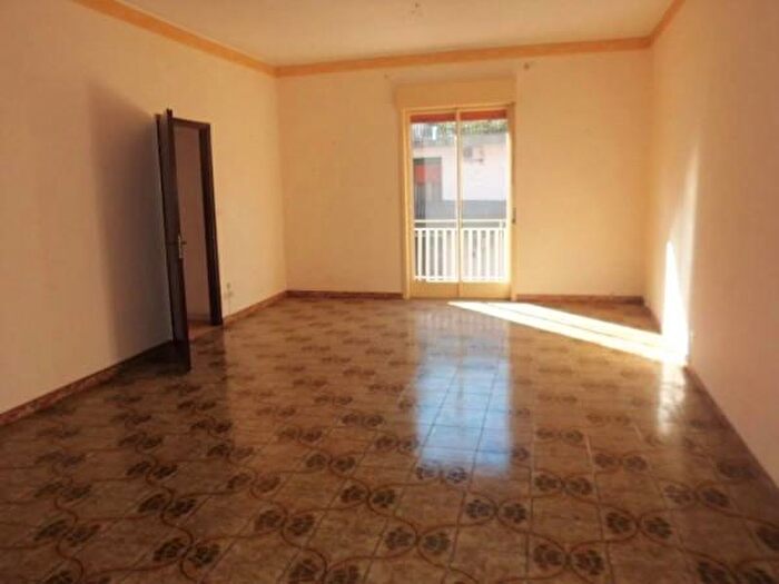 Appartamento quadrilocale in vendita in Aci Catena