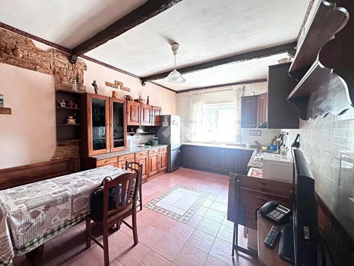 Appartamento trilocale in vendita in Seconda Traversa Giovanni Pascoli, Casoria