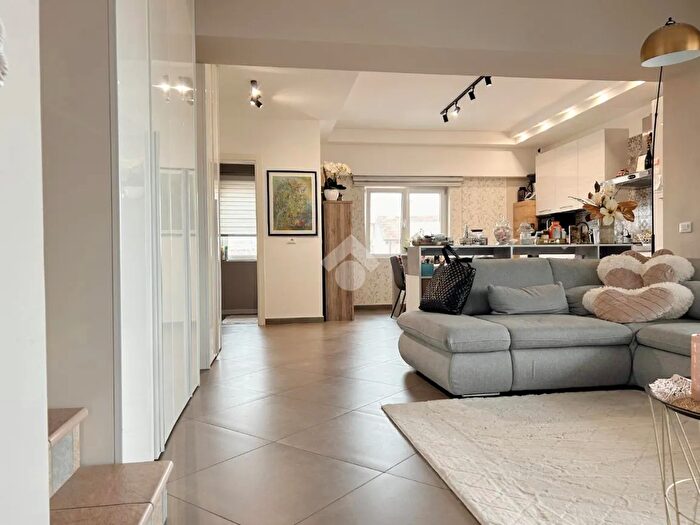 Appartamento con 5 locali in vendita in Via Antonio Canova, San Marino