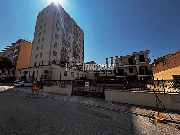 Appartamento trilocale in vendita in Via Bernina Lido degli Scacchi, Comacchio