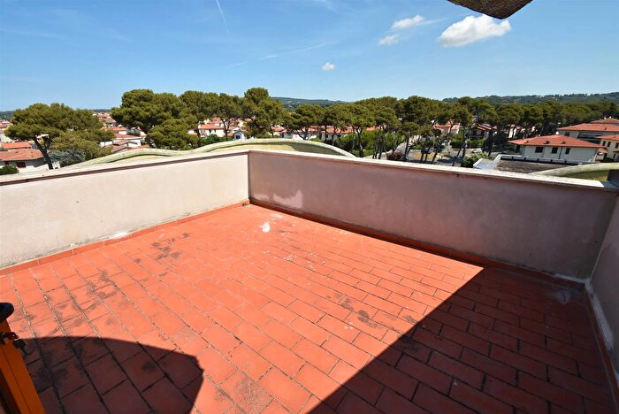 Appartamento quadrilocale in vendita in Rosignano Marittimo