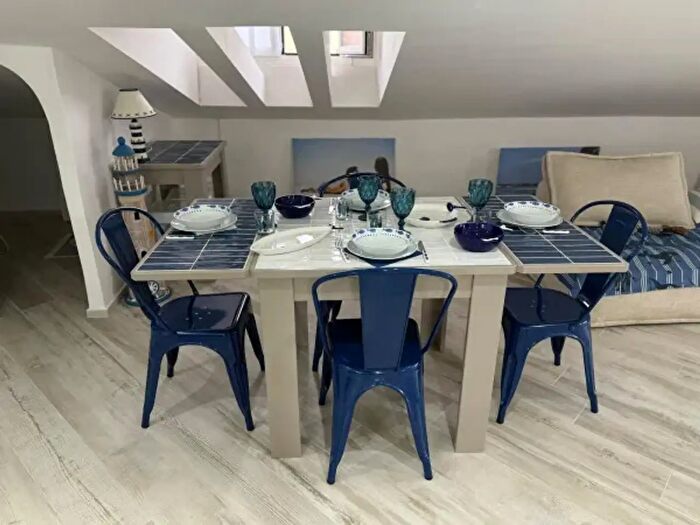 Casa in vendita in Via Aprile, Santa Marinella
