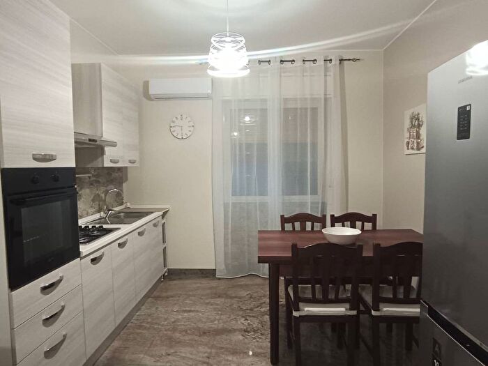 Appartamento trilocale in affitto in Via Ancona, Centro, Carlentini