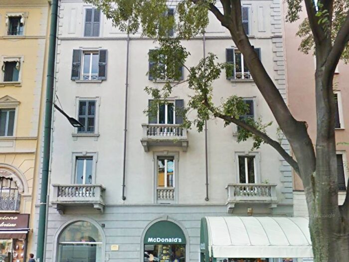 Appartamento bilocale in affitto in Via Michelangelo Buonarroti, Vercelli Wagner, Milano