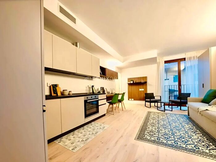 Appartamento monolocale in vendita in Via Ambrogio Binda, Milano