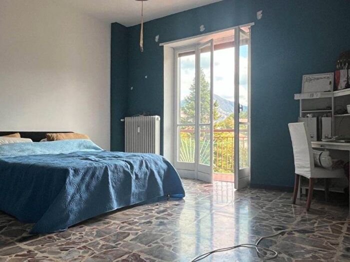 Appartamento trilocale in affitto in Via Giovanni Battista Nicol, Centro, Avigliana
