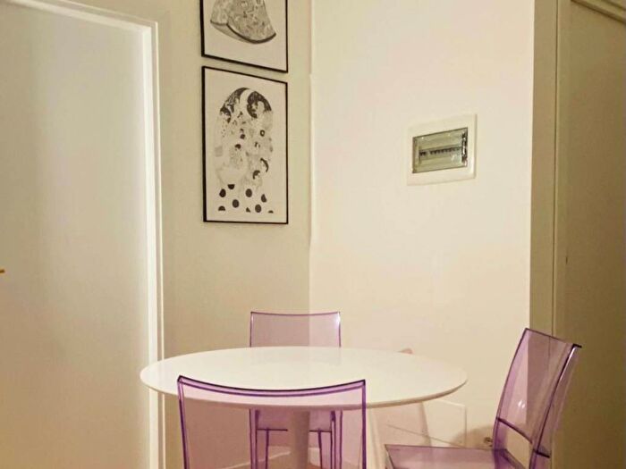 Appartamento bilocale in affitto in Via Teodoro Frizzoni, Borgo Palazzo, Bergamo