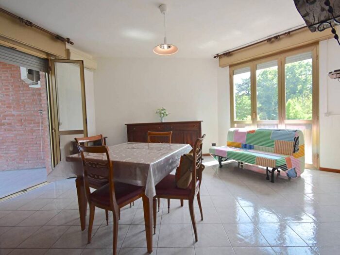 Appartamento quadrilocale in affitto in Via Francesco Bartoli, San Donato, Bologna