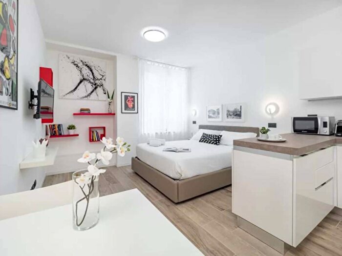 Appartamento monolocale in affitto in Piazzale Luigi Cadorna, Cadorna Castello, Milano