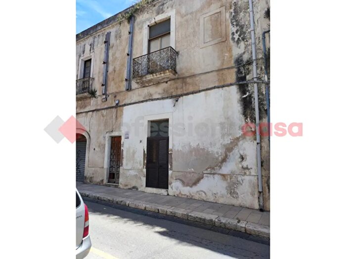 Appartamento monolocale in vendita in Via Lata Snc, Brindisi