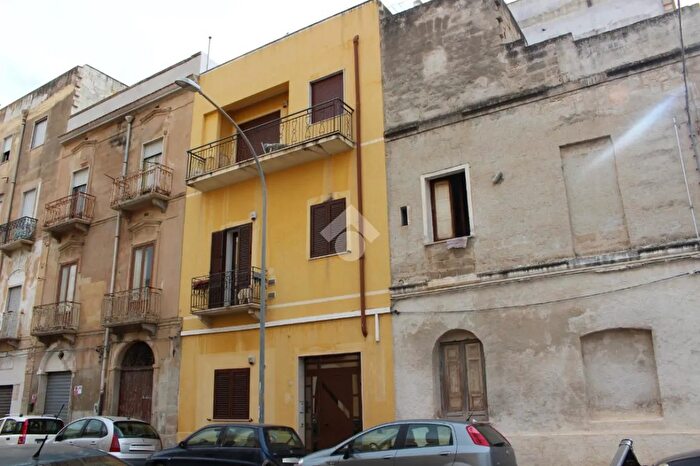 Appartamento monolocale in affitto in Via XX Settembre, Trapani