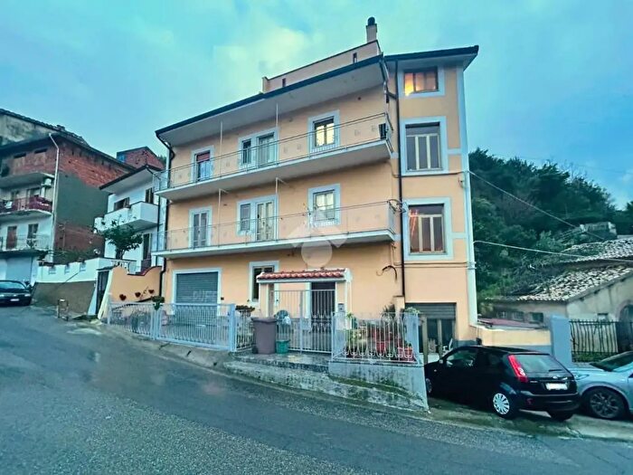 Appartamento quadrilocale in vendita in Corso San Benedetto, Cetraro