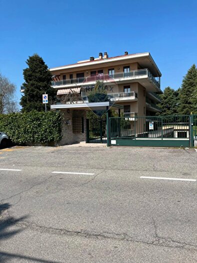 Appartamento trilocale in vendita in Via Piave, Vanzaghello