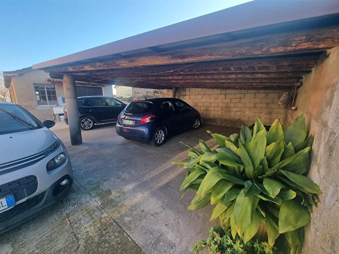 Casa con 8 locali in vendita in Corano, Borgonovo Val Tidone