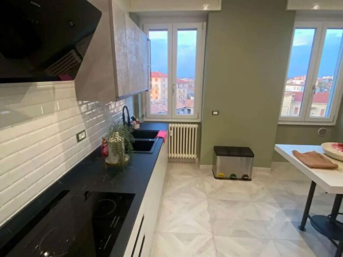 Appartamento bilocale in vendita in Viale dei Mille, Vigevano