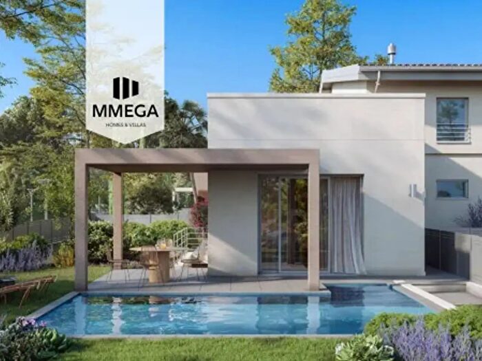 Casa con 6 locali in vendita in Via Vittorio Bottego, Sirmione