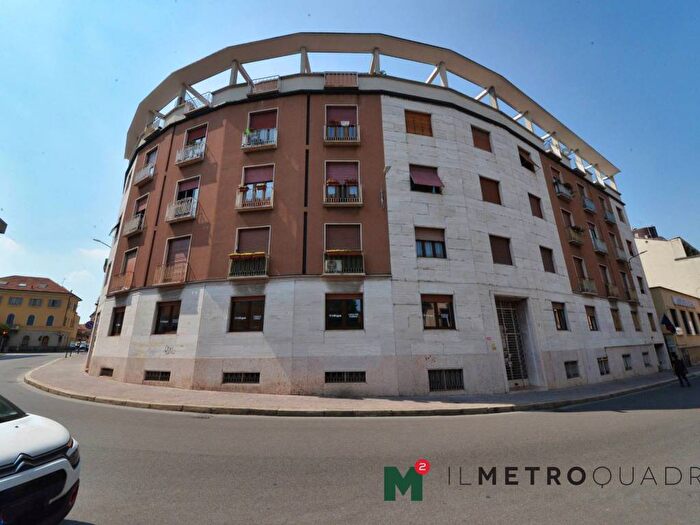 Appartamento quadrilocale in affitto in Via Enrico Arosio, San Carlo Stazione, Monza