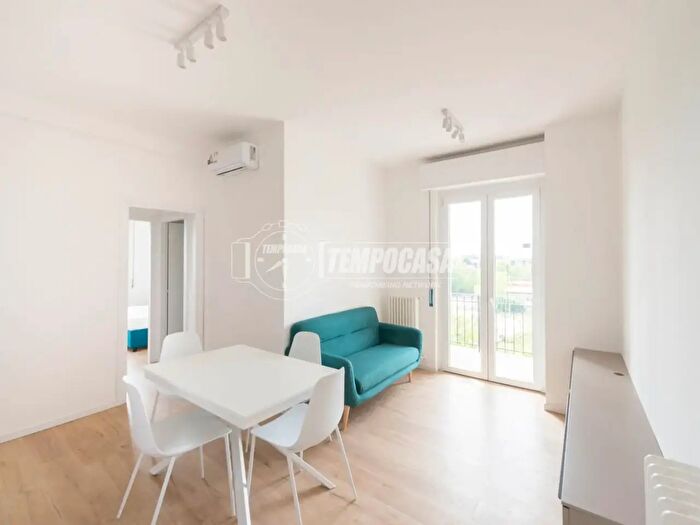 Appartamento bilocale in vendita in Via Privata Trasimeno, Milano