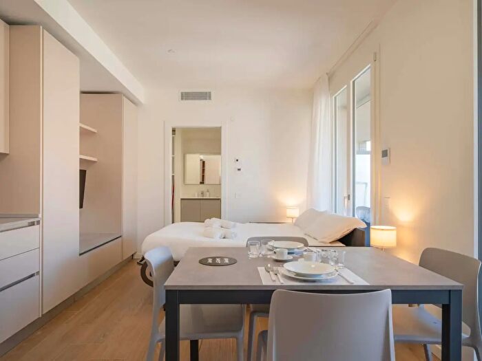 Appartamento monolocale in affitto in Via Monti Sabini, Milano