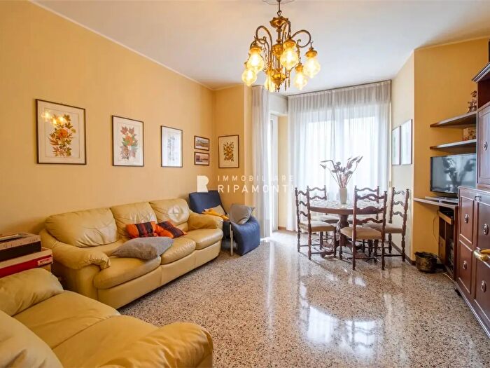 Appartamento trilocale in vendita in Via Don Luigi Monza, Lecco