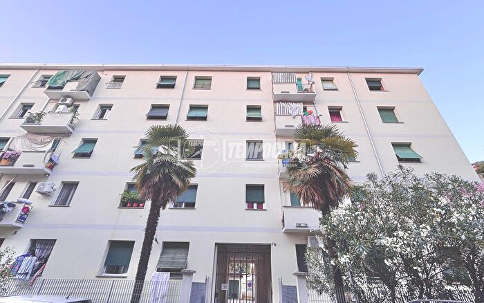 Appartamento bilocale in vendita in Via Derna, Paderno Dugnano