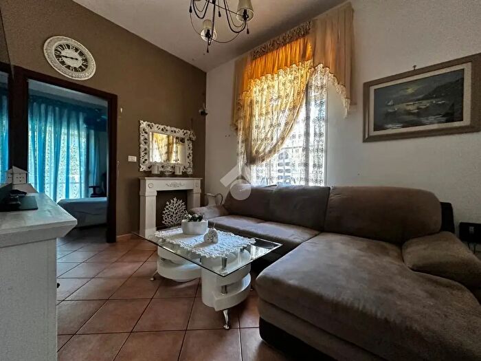 Appartamento quadrilocale in vendita in Salita San Giacomo, Castellammare Di Stabia