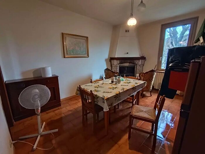 Casa quadrilocale in vendita in Via Montegrappa, Podenzano