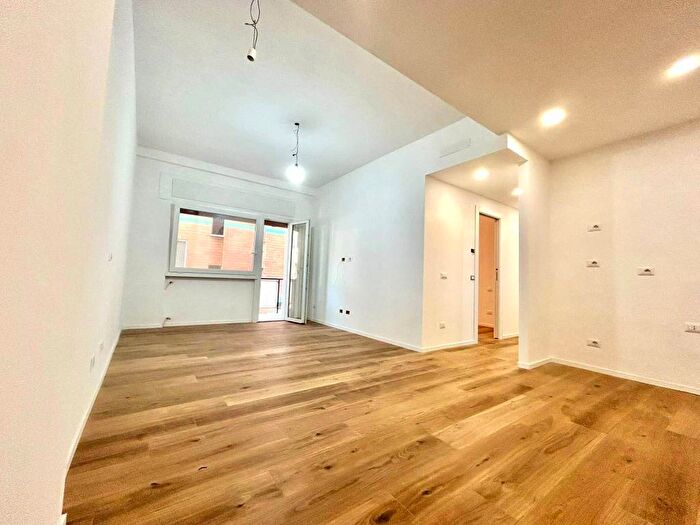 Appartamento quadrilocale in vendita in Via Napoli, Centro, Ladispoli