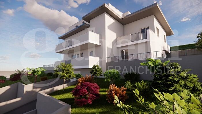 Appartamento bilocale in vendita in Via della Magliana, Roma