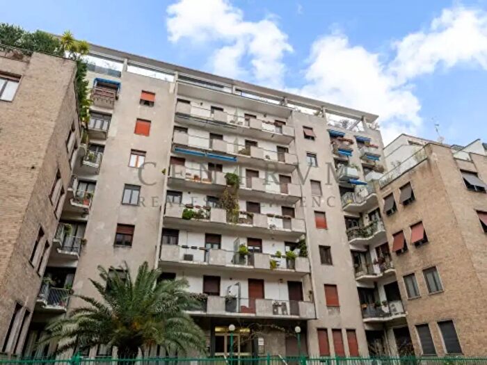 Appartamento bilocale in vendita in Via Soperga, Milano