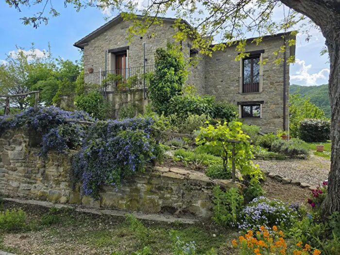 Casa con 20 locali in vendita in Ca di Braldi, Sarsina