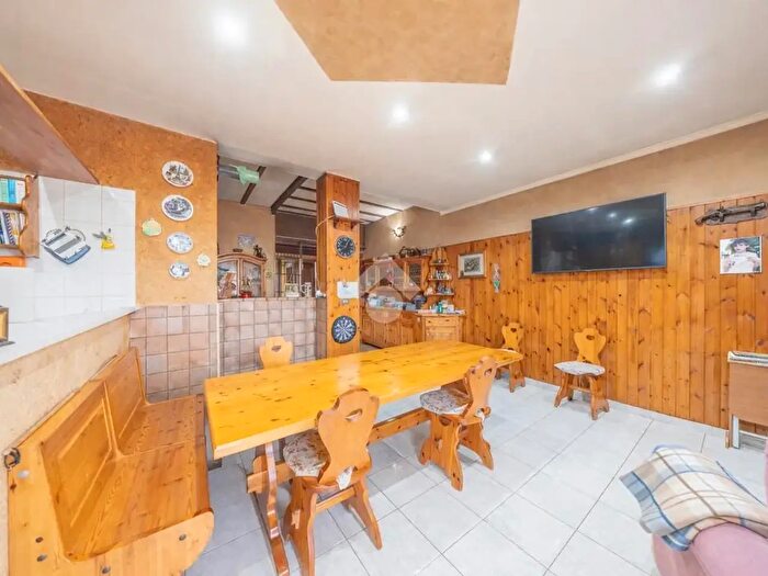 Appartamento quadrilocale in vendita in Via del Ponte di Pantano, Roma