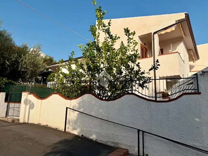 Appartamento trilocale in vendita in Contrada Fragalletto, Diamante