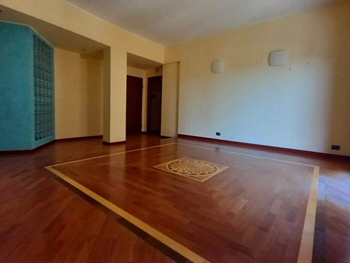Appartamento quadrilocale in affitto in Via dei Servi di Maria, Grottasanta Tunisi, Siracusa