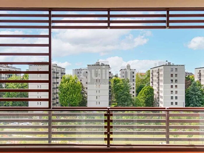 Appartamento trilocale in affitto in Martini Insubria, Milano