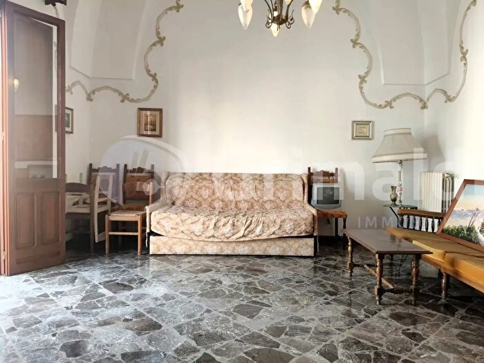 Casa in vendita in Via Principe di Piemonte, Collepasso