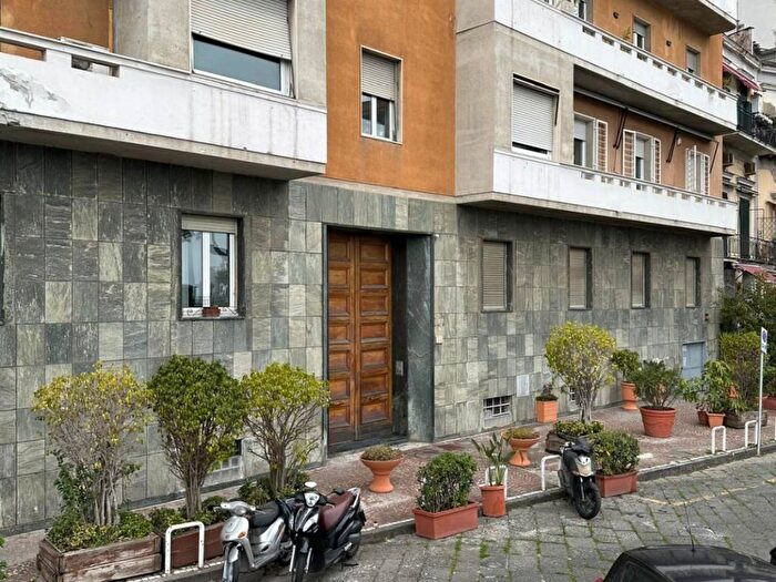 Appartamento monolocale in affitto in Largo Sermoneta, Posillipo, Napoli