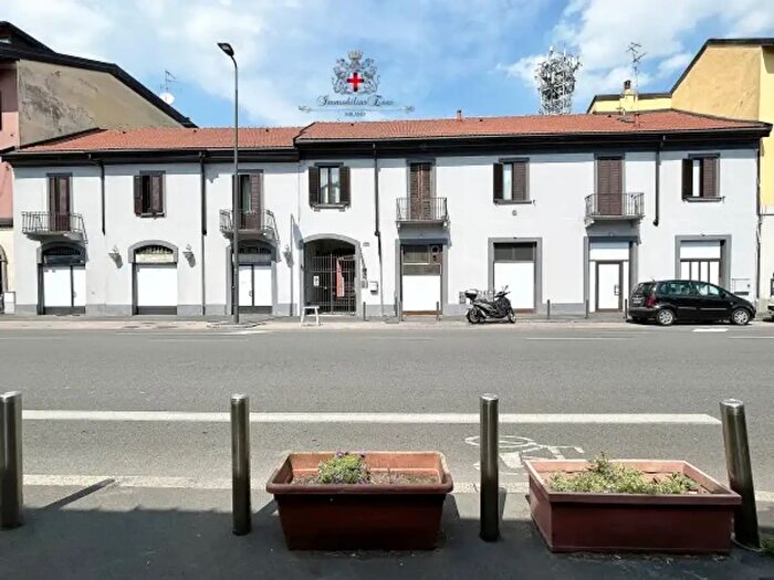 Appartamento bilocale in vendita in Via Novara, Milano
