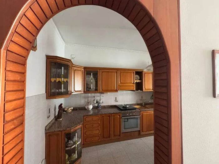 Casa con 6 locali in vendita in Via Borgo, Falcone