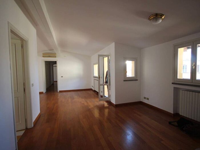 Appartamento quadrilocale in affitto in Corso Buenos Aires, Buenos Aires, Milano