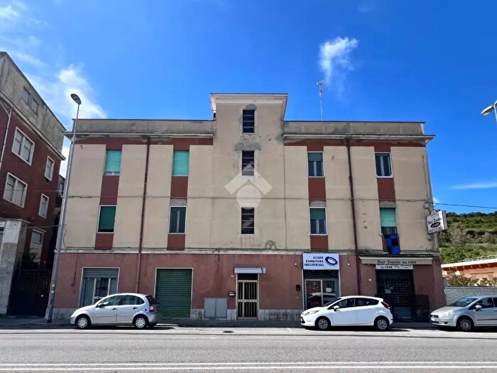 Appartamento quadrilocale in vendita in Via Flaminia, Ancona