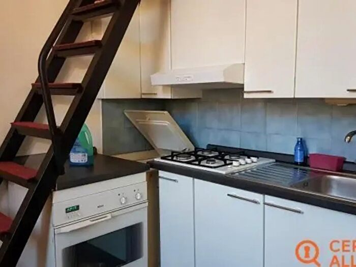 Appartamento monolocale in affitto in Via Châtillon, Torino