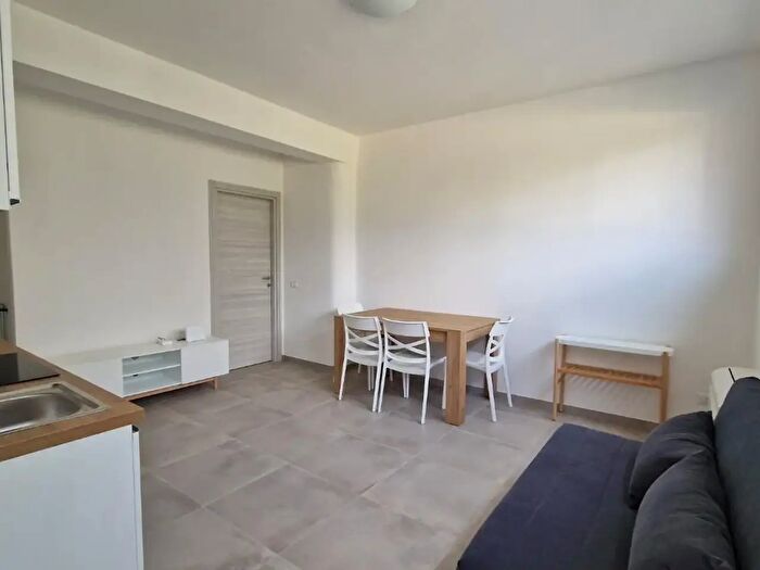 Appartamento trilocale in affitto in Pisa