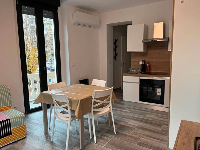 Appartamento bilocale in affitto in VIA TROYA, Rebaudengo, Torino