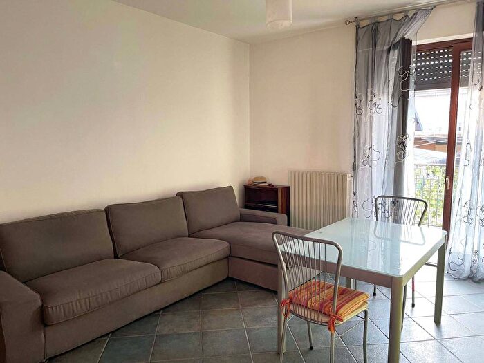 Appartamento bilocale in affitto in Via Montello, Ravello Villastanza Villapia, Parabiago