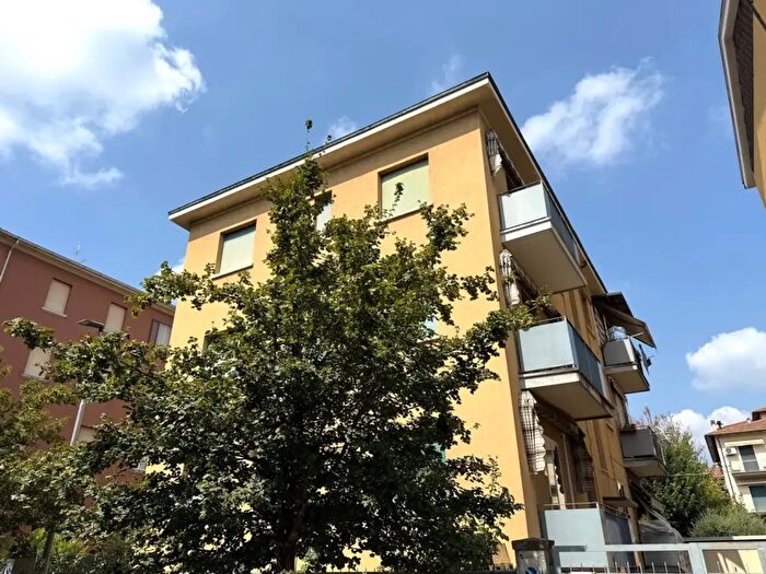 Appartamento trilocale in vendita in Via Testoni, Casalecchio Di Reno