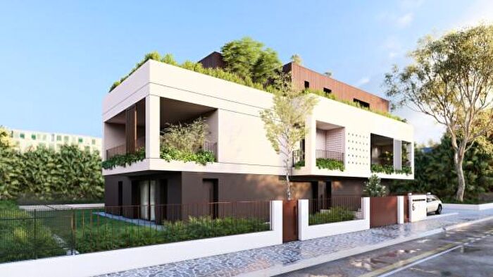 Appartamento quadrilocale in vendita in Via Cristoforo Colombo, Abano Terme