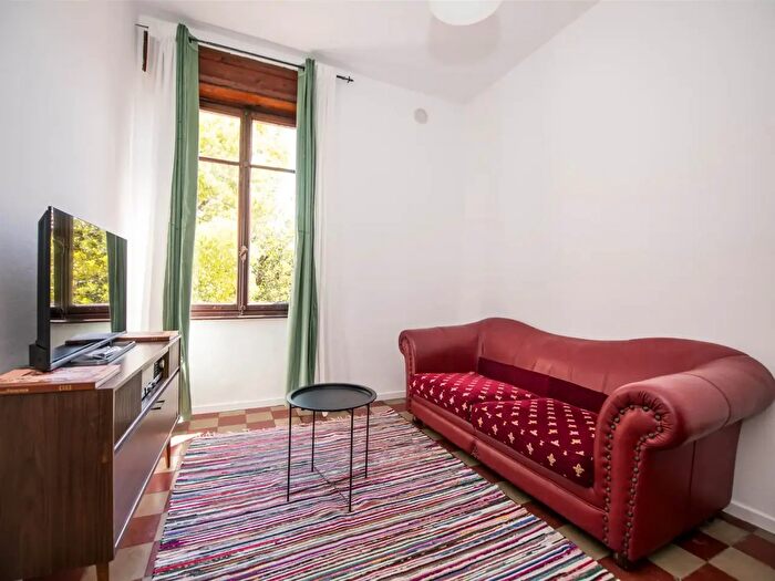 Appartamento quadrilocale in vendita in Dervio