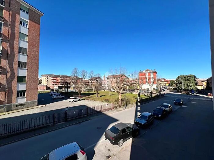 Appartamento quadrilocale in vendita in Via Einaudi, Carmagnola